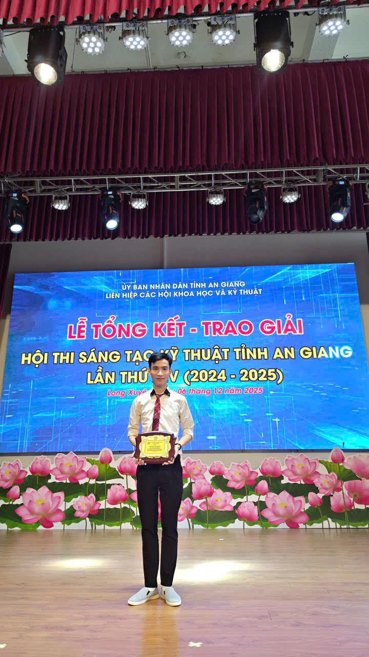 Ảnh tác giả Bùi Thanh Nhân